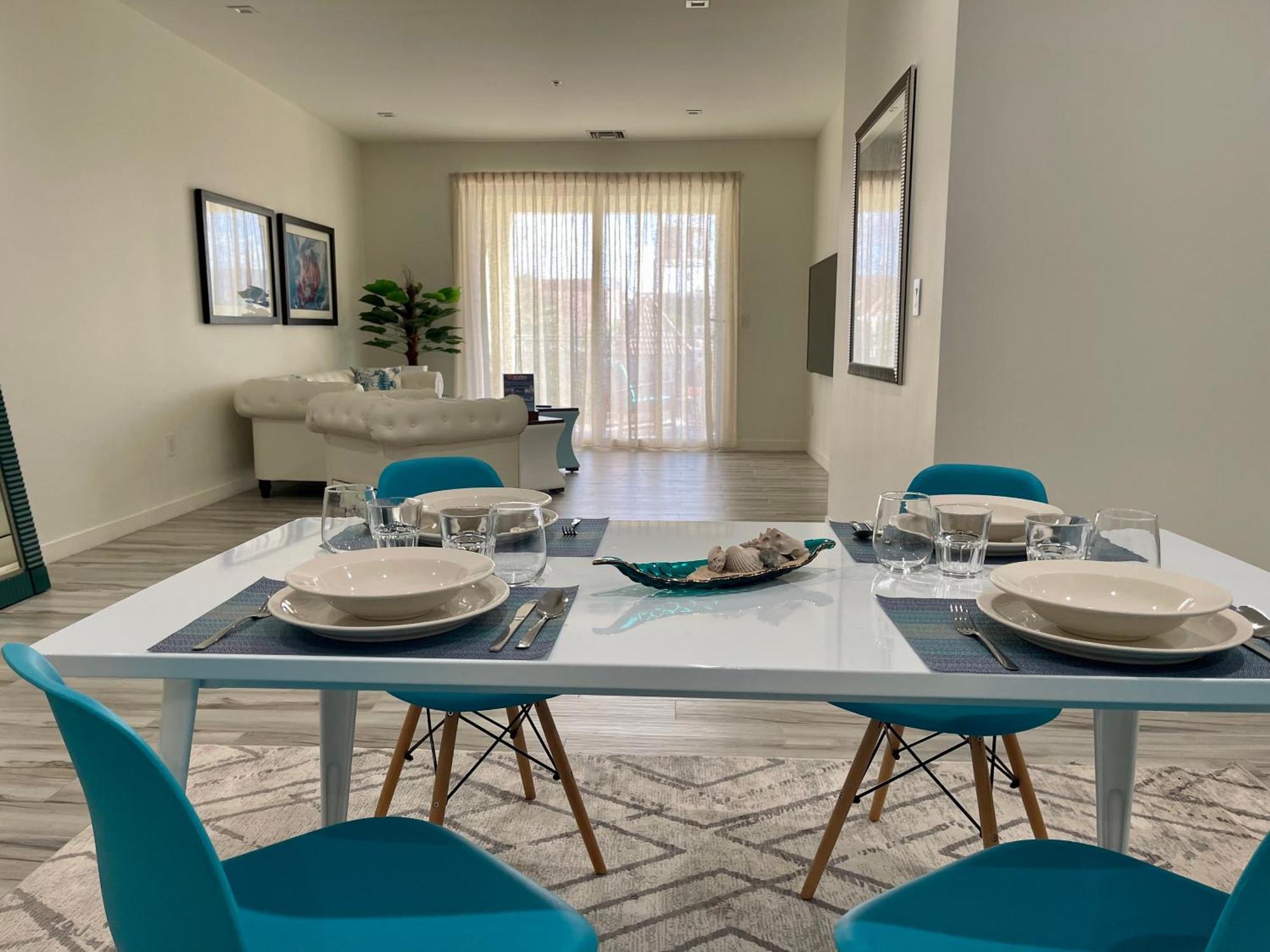 The Cove - Condo Hotel - Palm Beach Strip المظهر الخارجي الصورة