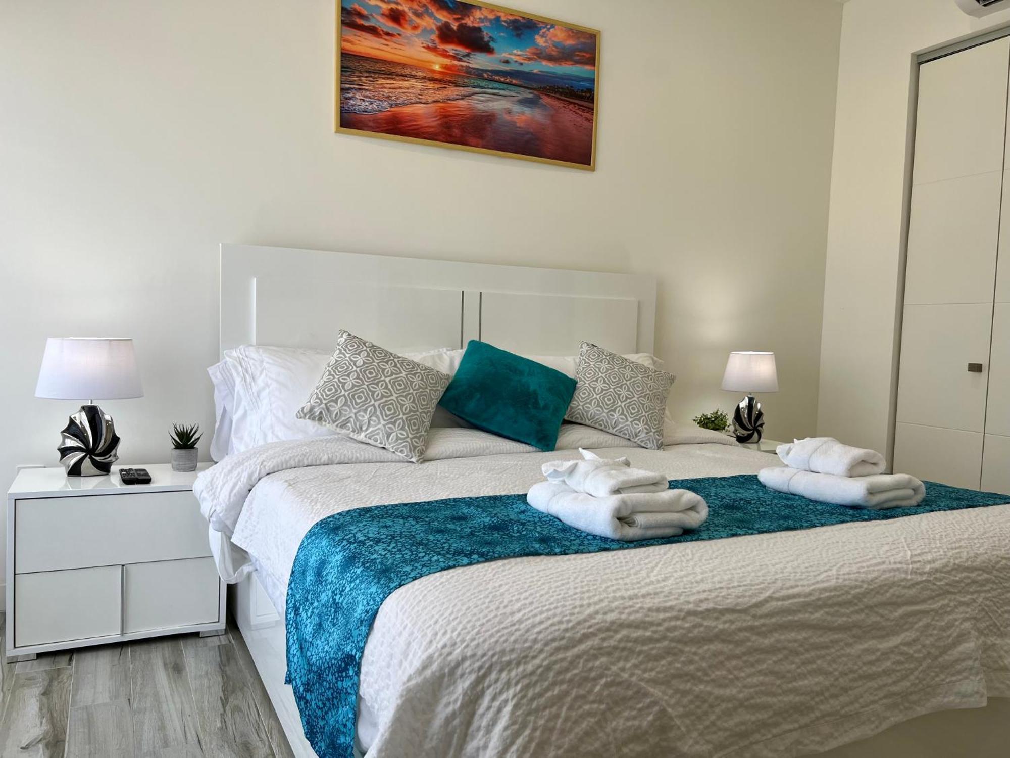 The Cove - Condo Hotel - Palm Beach Strip الغرفة الصورة