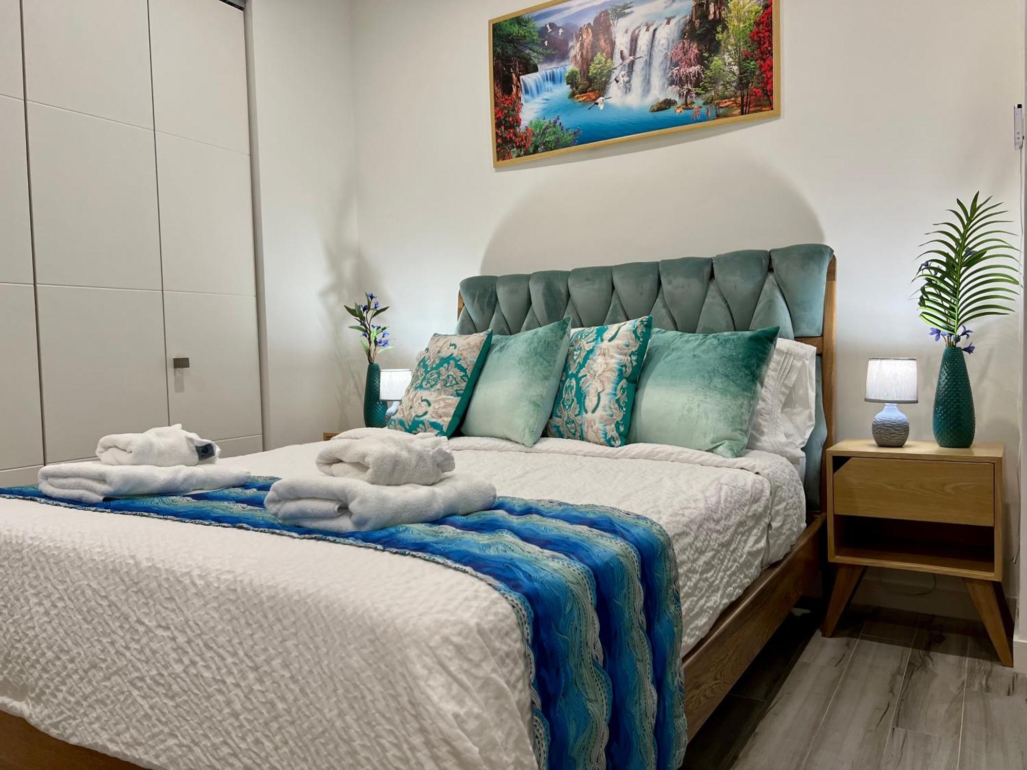 The Cove - Condo Hotel - Palm Beach Strip الغرفة الصورة
